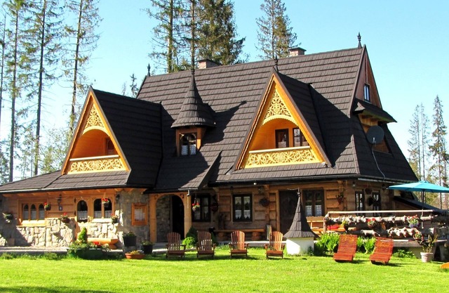 BAJKOWA CHATA - Tatra Ski Chalets
