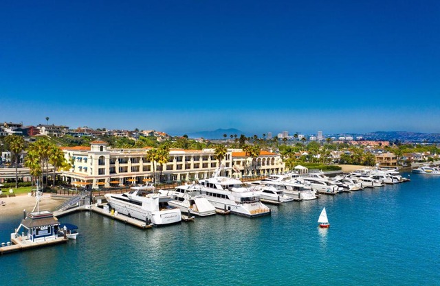 Balboa Bay Resort 