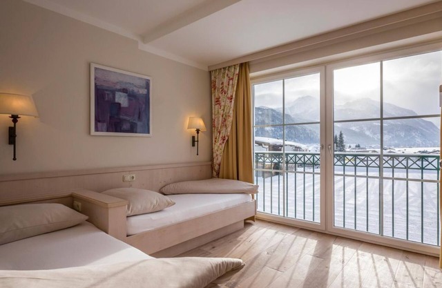 Bambini suite Mickey (WI oSKI 12) - Family paradise Sporthotel Achensee