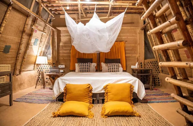 Bamboo Cabin w. Aravalli Hill Views