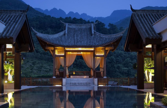 Banyan Tree Chongqing Beibei
