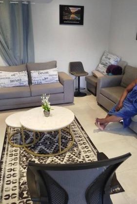 Baraka's Nest Standard Sleeper Couch