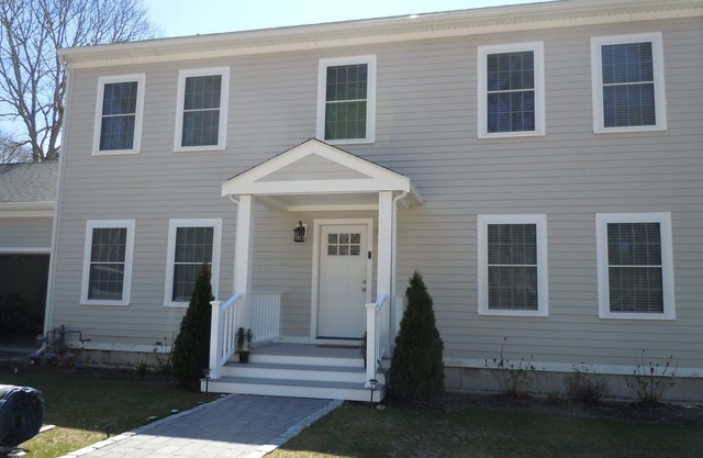 Barnstable Bliss in Cummaquid Heights!