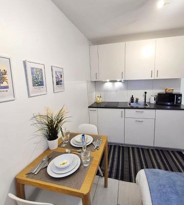 BASELiving Studio - Near ESC - Bahnhof SBB - St Jakob