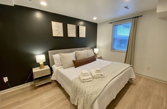 Basement 1 King Bed with No Stairs
