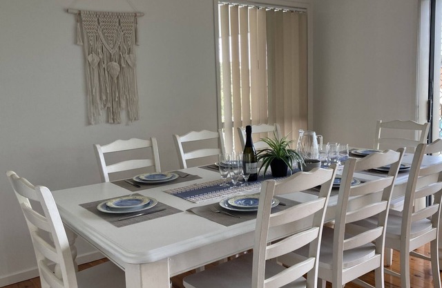 Bateau Bay Beach Escape - Family Home