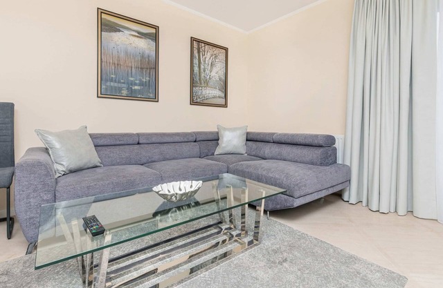 Batorego 7 | Gdynia Centre Apartment | Parking