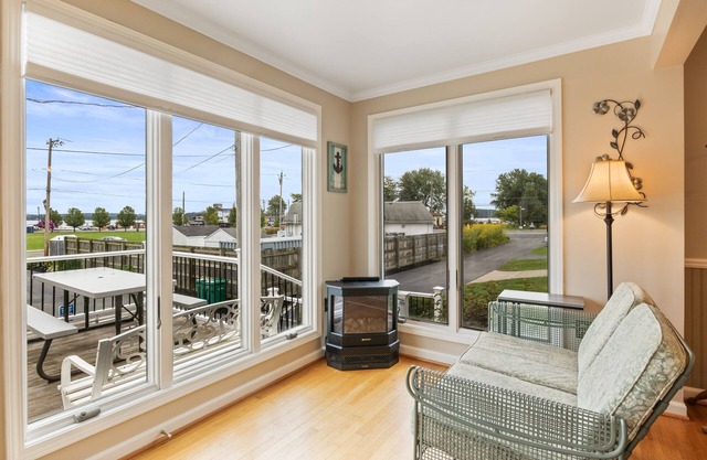 Bay View at the Point - renovated vacation home