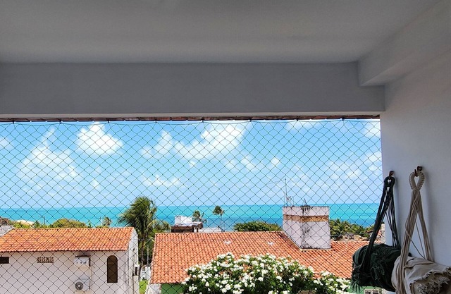 Best 3-suite apartment with beach view by the sea, swimming pools and excellent facilities