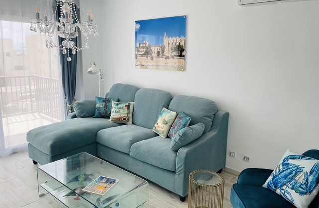 - BE OUR GUEST! - Sea, pleasure, private roof terrace