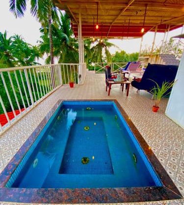 Beach Castle Villa with Plunge Pool Morjim Beach Goa