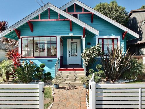 Beach City Craftsman - Walk to Beach