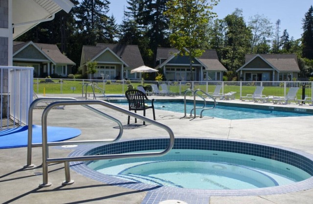 Beach Days & Poolside Relaxing at Qualicum Landing