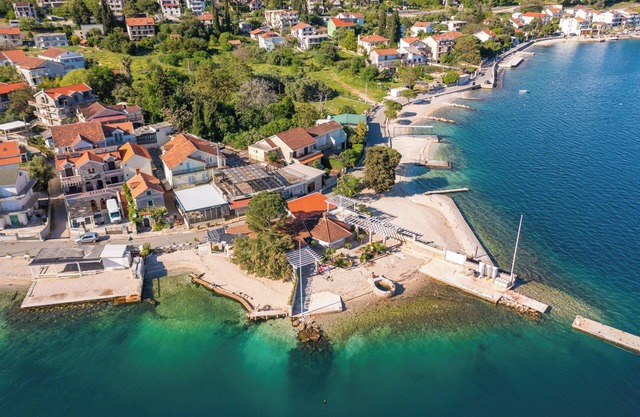 Beach Hotel Max Room 8, Herceg Novi, Montenegro