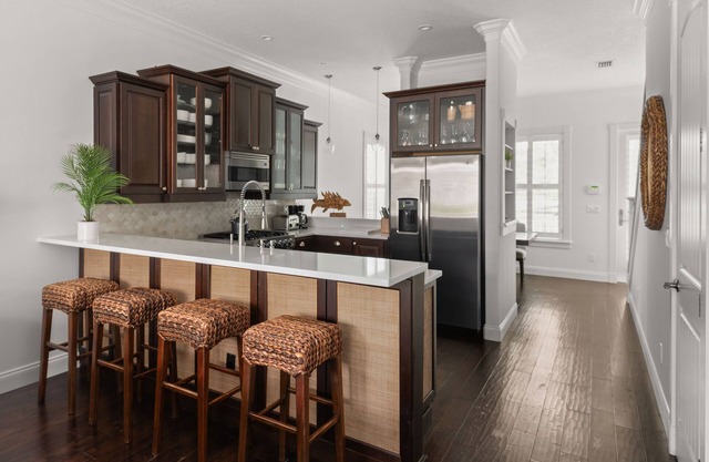 Beach House -Luxury Marina Home on the Intracoastal.Fishing, Boating & Surfing!