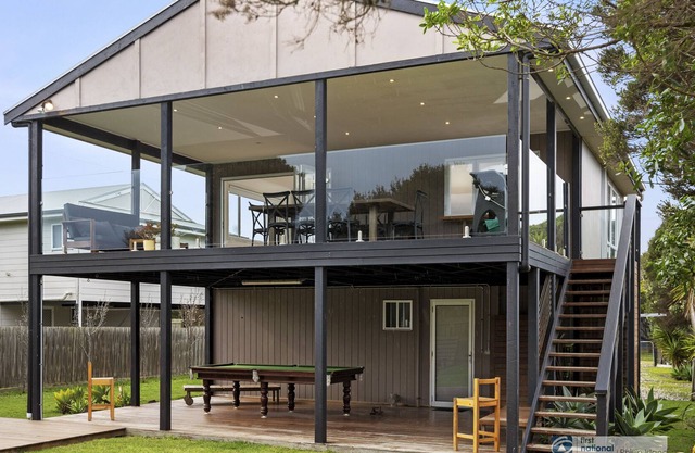 Beach House on Fern, surf beach, walks, views, quiet area