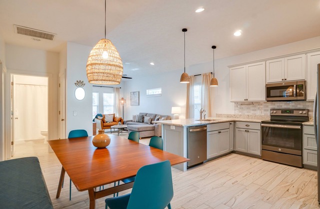 Beach House - The Starfish By Panhandle Getaways