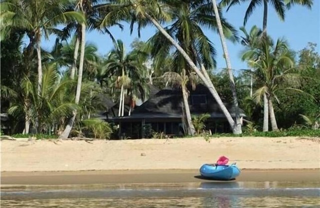 Beach Villa 5 on the Beach, Mission Beach
