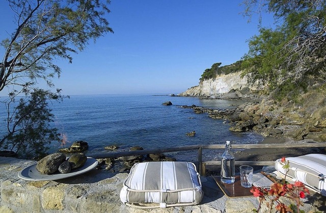 Beach Villa in Crete - Kali Skia , by Pelagaios Villas