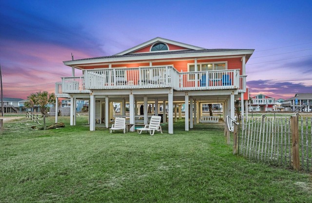 Beachfront | 5 bedroom