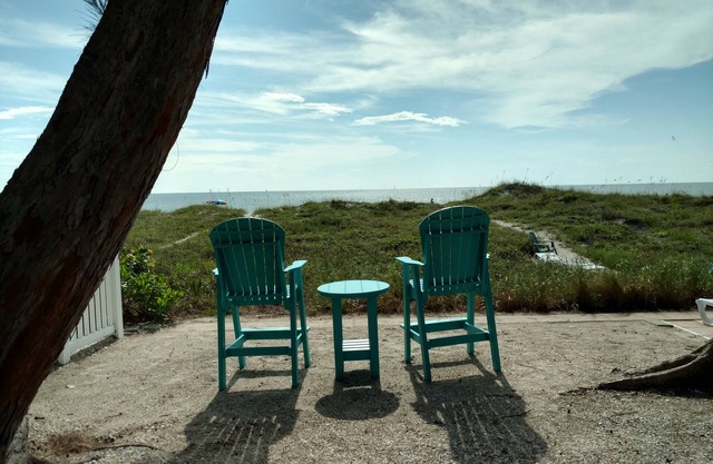 Beachfront Cottages (Patio) at Beautiful Sandy Shores on Gulf of Mexico