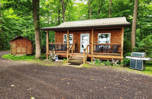 Beachfront Cottage w/Amazing Views! Steps 2 Beach. Fishing.WiFi.Wineries.Dining