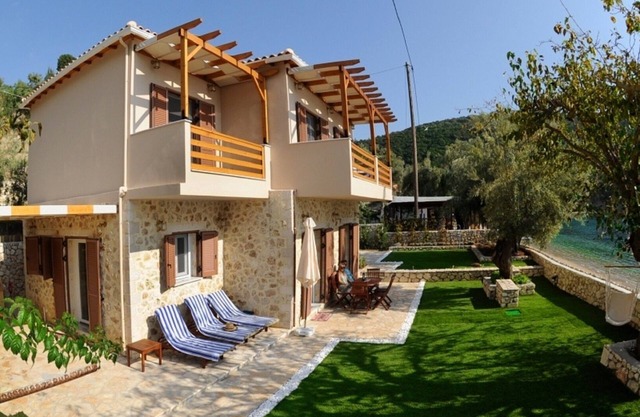 Beachfront Haven for Total Relaxation