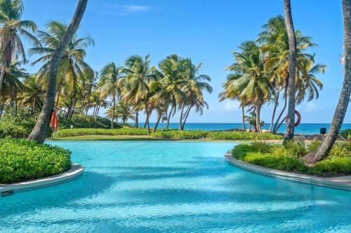 Beachfront Luxury 2BR-Villa Acqua Rio Mar