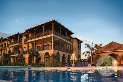 Beachfront Luxury Suite for up to 6 people!