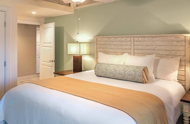 Beachfront Resort, 2 Bedroom Presidential Unit