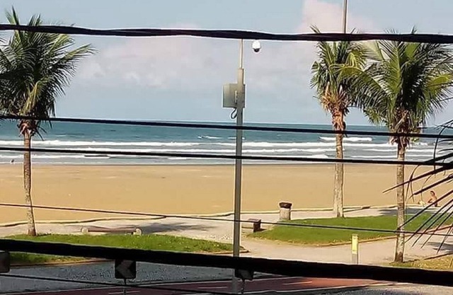 Beachfront Studio - Praia Grande - Vila Mirim