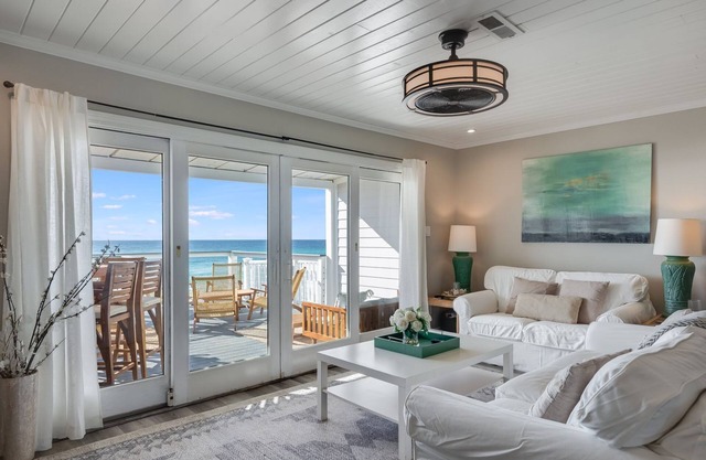 BEACHFRONT Townhome in Inlet Beach
