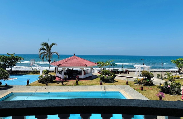 Beachfront Vacation, Resort and Pavilion