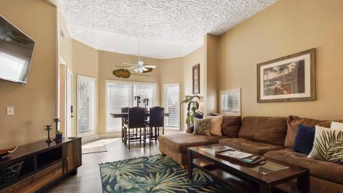 BeachLife Unit AB Getaway Sleeps 22