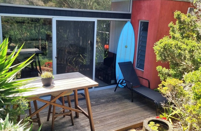 BEACHWOOD STUDIO-a perfectly styled getaway for couples BEACH AT YOUR DOORSTEP