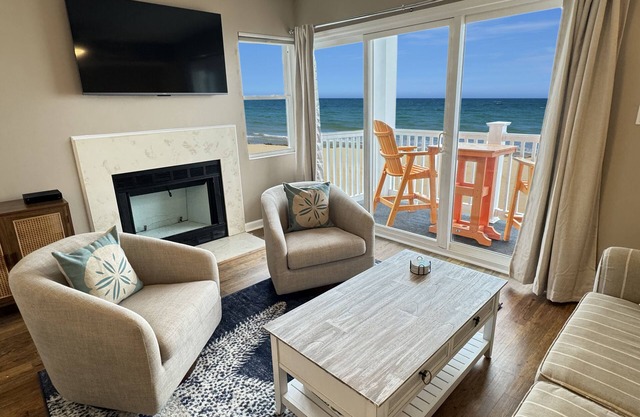 Beachy Keen! It's Oceanfront Fun