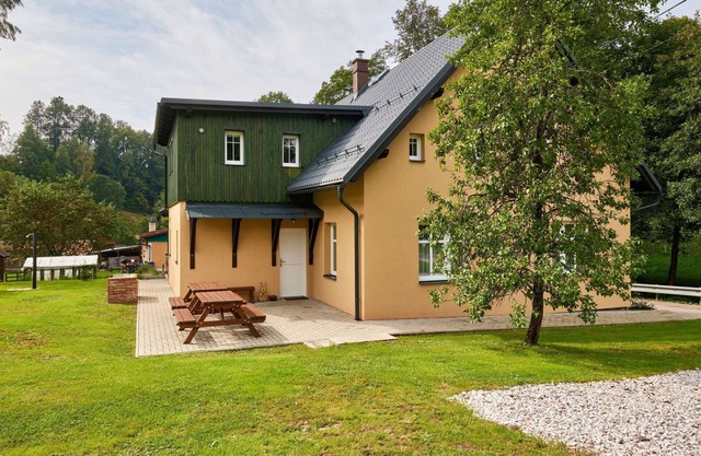 Beautiful apartment for 5 people with WIFI, TV, patio and panoramic view