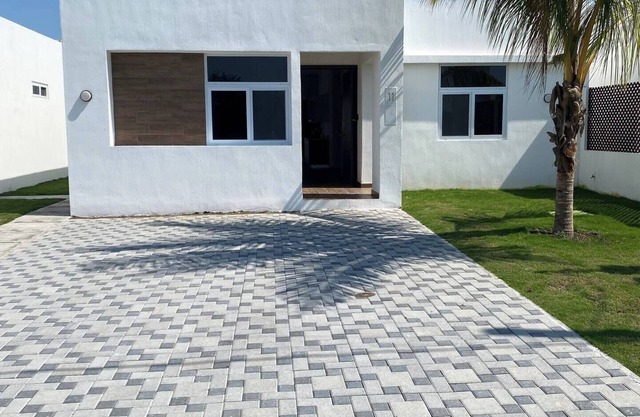 Beautiful 10 - Brisas Pacific House