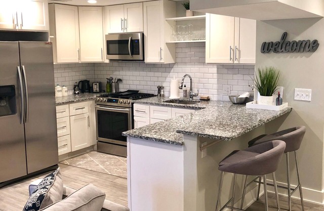 Beautiful 1BD/1BA - Downtown DC - Near Metro