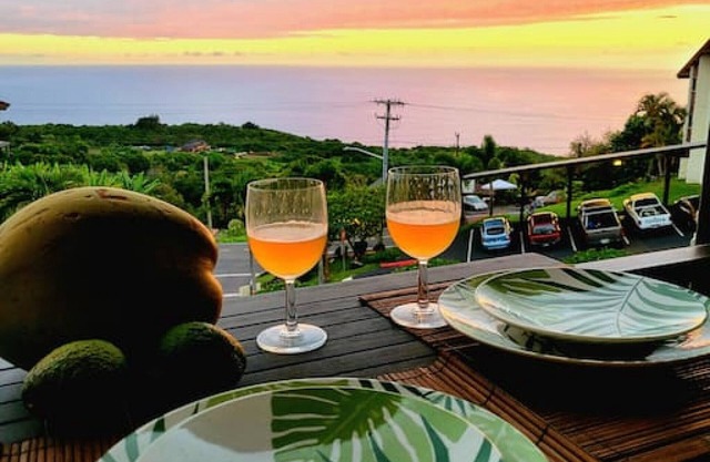 Beautiful 2 Bed 2 Bath Condo in Kona Coffee Villas