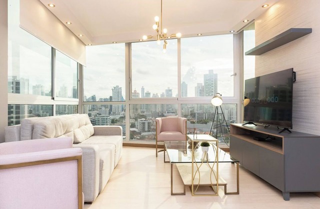 Beautiful 2 bedroom apartment/Social area with pool, Parking and Gym