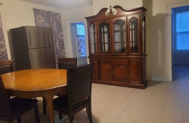 Beautiful 2 bedroom apartment in prime location of Bridgeport Connecticutn
