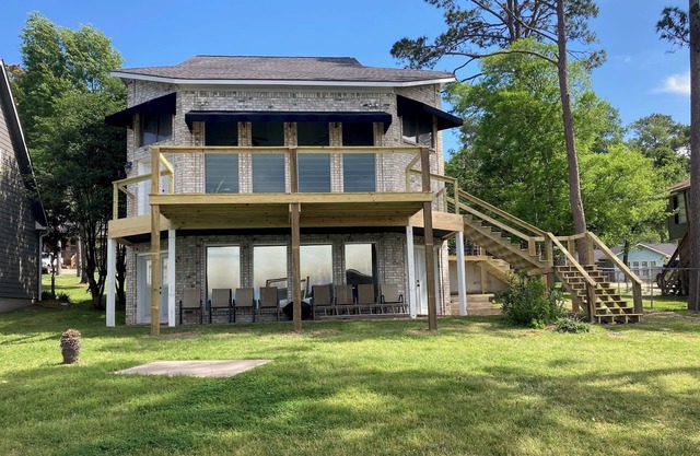 Beautiful 3 Story Lake Front Home with boat lift!