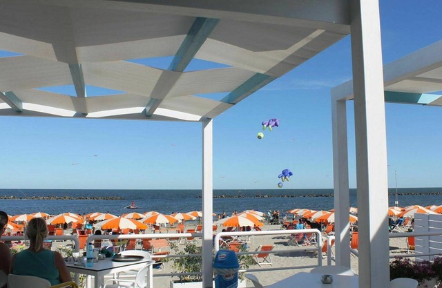 Beautiful apartment for 4 guests with pool, WIFI, A/C, TV and parking