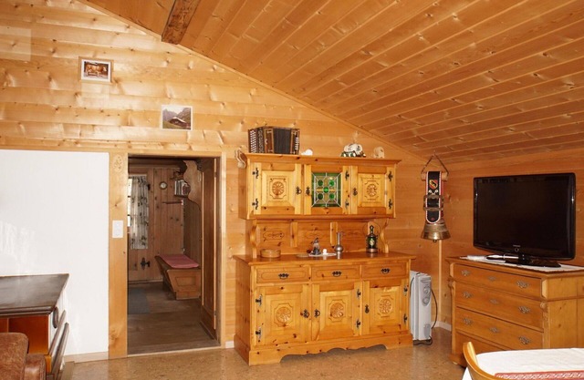 Beautiful apartment for 5 guests with WIFI and balcony