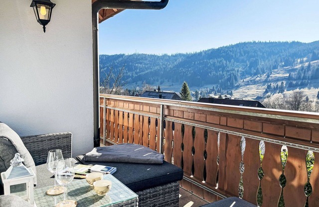 Beautiful apartment for 4 guests with WIFI, TV, balcony and parking