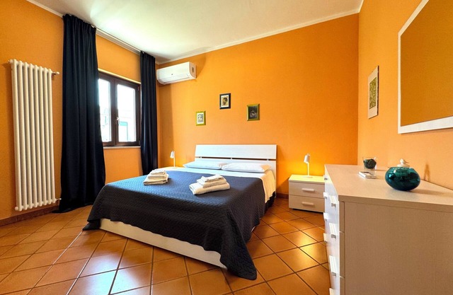 BEAUTIFUL apartment A FEW STEPS from the sea!