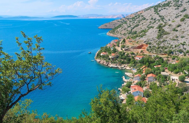 Beautiful apartment for 3 people with A/C, WIFI, TV and terrace