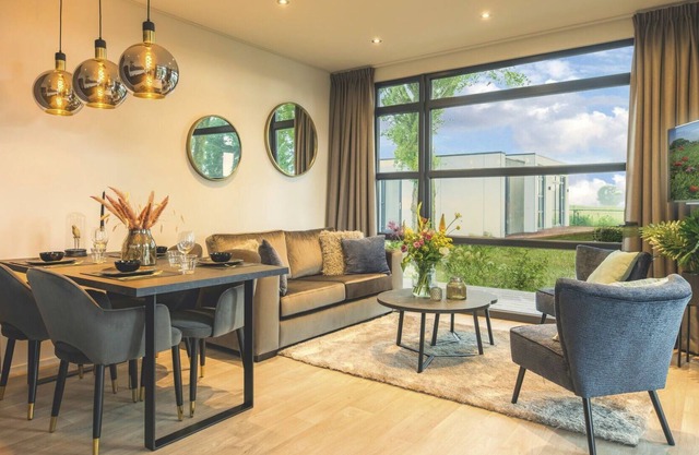 Beautiful apartment in villa for 4 people with WIFI, TV, terrace, pets allowed and parking