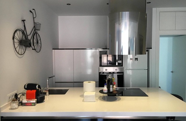 Beautiful apartment near Madrid Rio with parking space